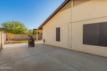 8057 Dreyfus Dr, Peoria, AZ 85381