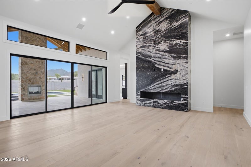 8058 E Palm Ln, Mesa, AZ 85207