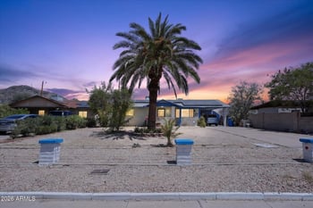 806 E Mountain View Rd, Phoenix, AZ 85020