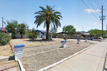 806 E Mountain View Rd, Phoenix, AZ 85020