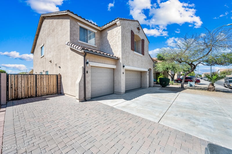 806 118th Ln, Avondale, AZ 85323