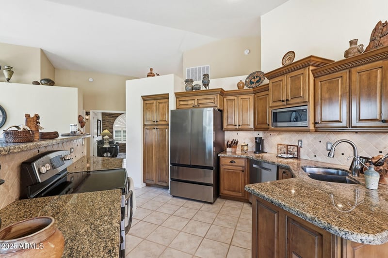 8060 Birdie Ln, Gold Canyon, AZ 85118