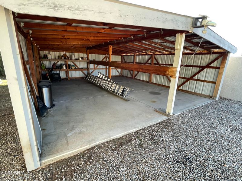 8061 E Dover St, Mesa, AZ 85207