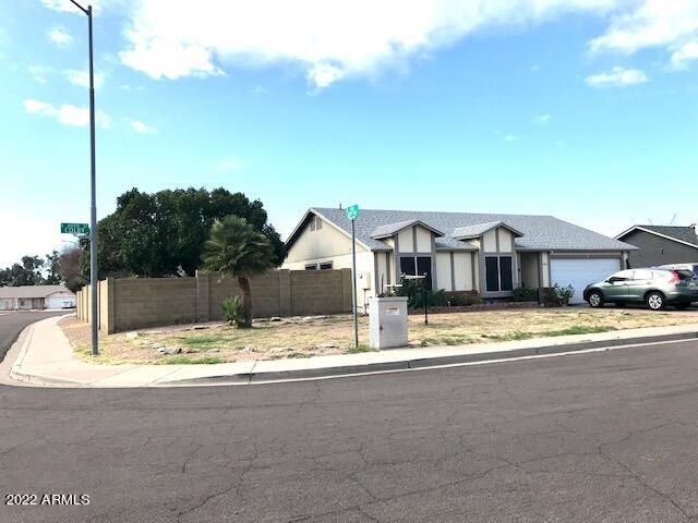 8063 E Colby St, Mesa, AZ 85207