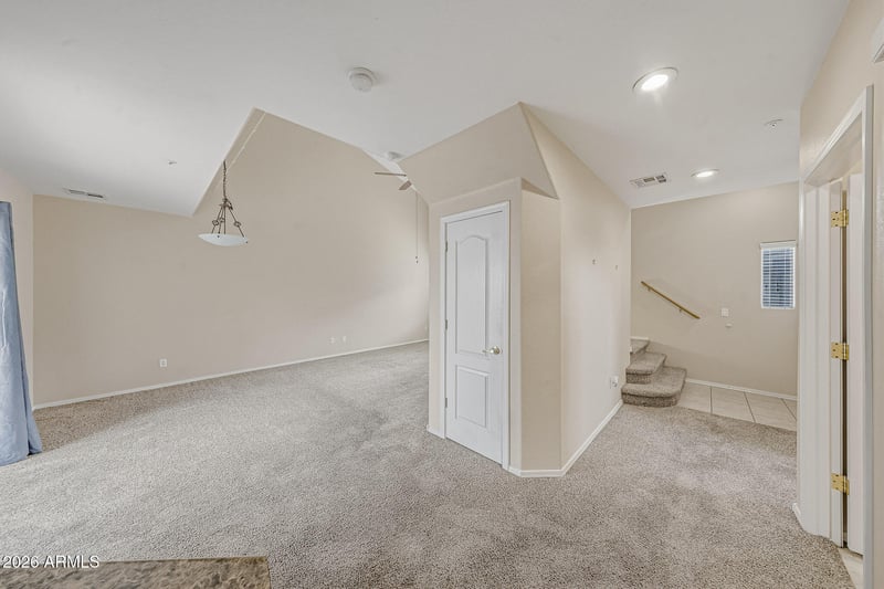 8064 Zoe Ella Way, Peoria, AZ 85382