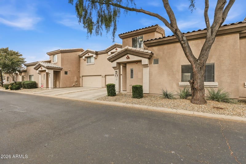 8064 Zoe Ella Way, Peoria, AZ 85382