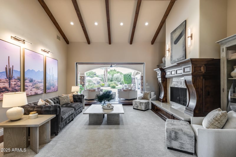 8065 Expedition Way, Peoria, AZ 85383