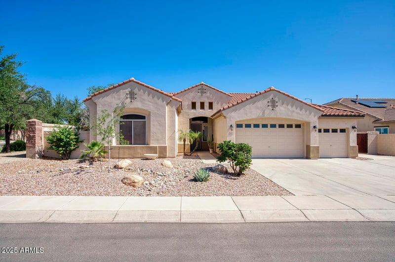 8068 Carlota Ln, Peoria, AZ 85383