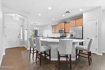 807 Bradstock Way, San Tan Valley, AZ 85140