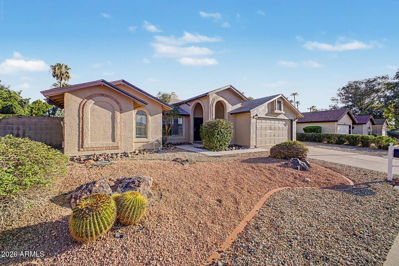 807 E Aire Libre Ave, Phoenix, AZ 85022