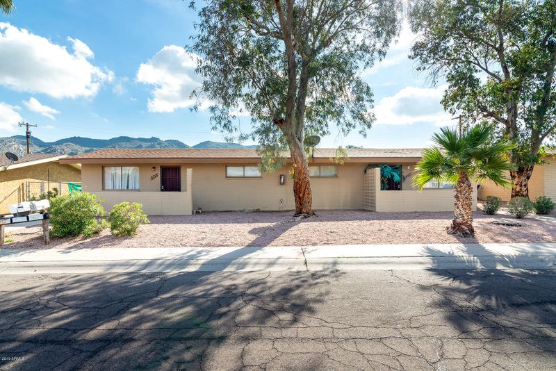 807 E Hazel Dr, Phoenix, AZ 85042