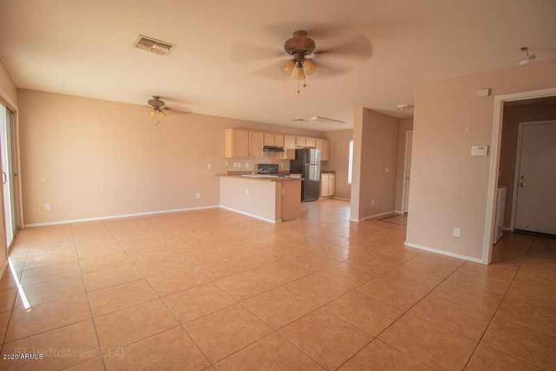 807 E Long Ave, Buckeye, AZ 85326