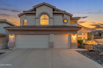 807 E Mountain Vista Dr, Phoenix, AZ 85048