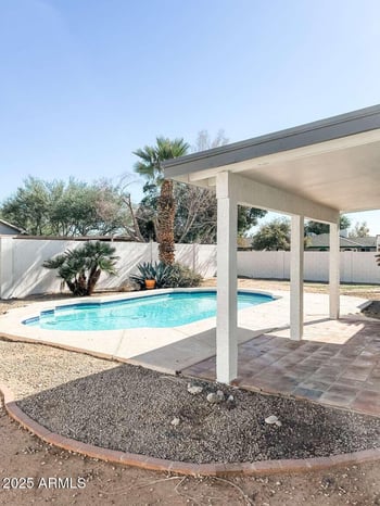 807 Hill Cir, Mesa, AZ 85203