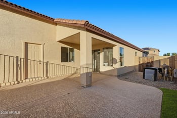 8070 110th Ave, Peoria, AZ 85345