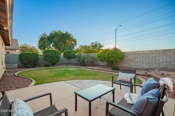 8072 110th Dr, Peoria, AZ 85345