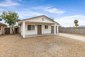 8075 Cherry Hills Dr, Peoria, AZ 85345