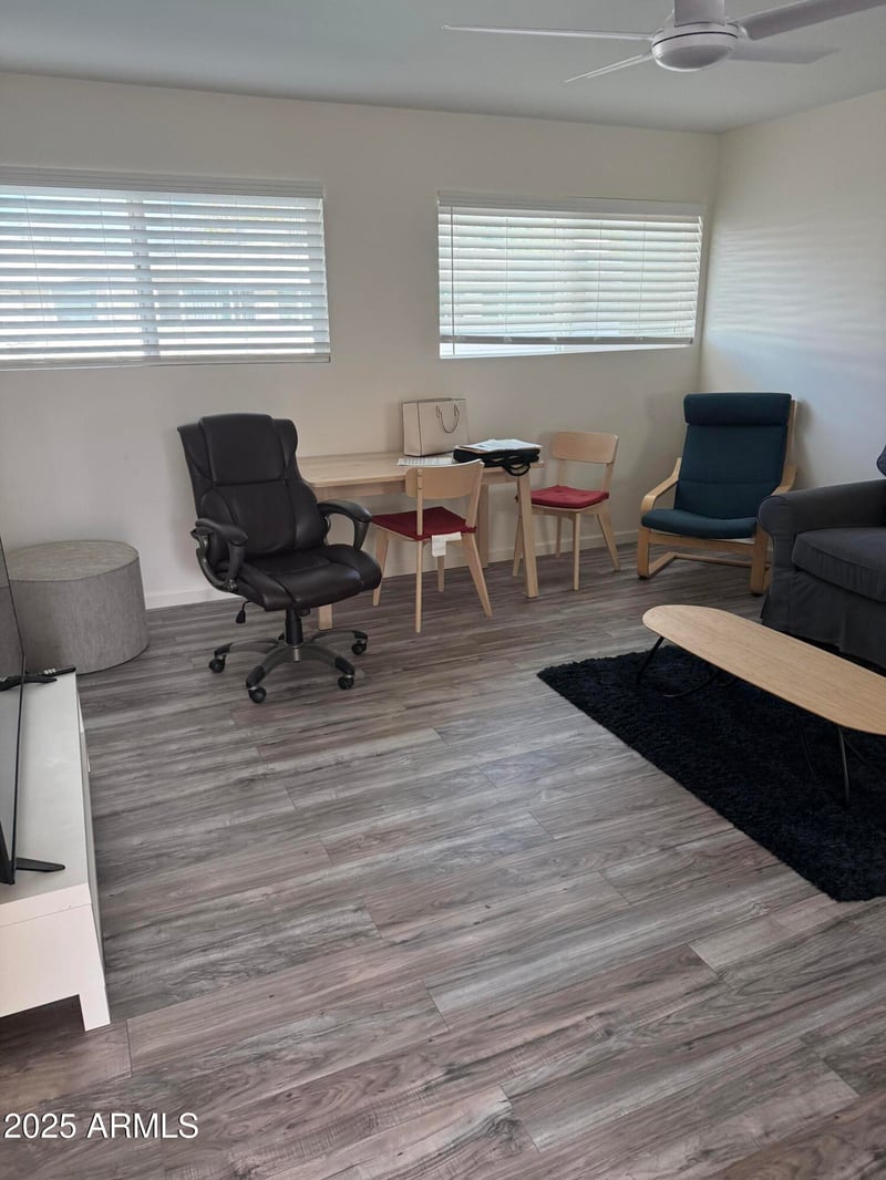 808 82nd St #F214, Scottsdale, AZ 85257