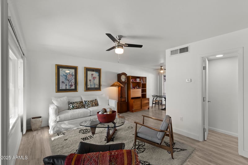 808 82nd St #F6, Scottsdale, AZ 85257