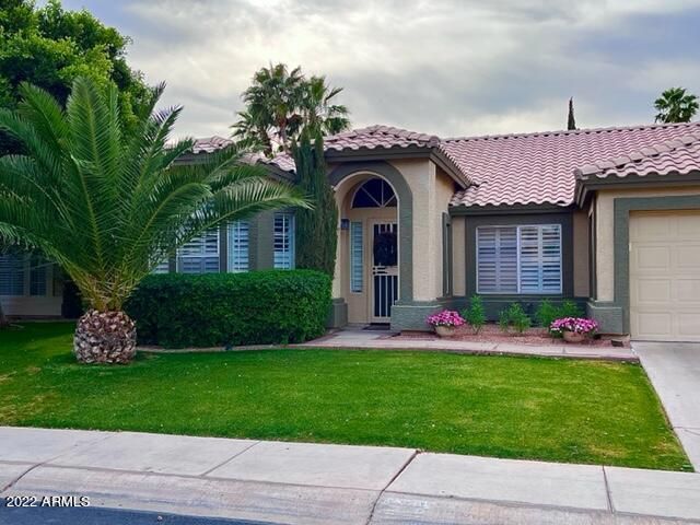 808 S Copper Key Ct, Gilbert, AZ 85233