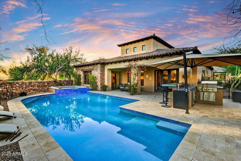 8083 Greythorn Dr, Gold Canyon, AZ 85118