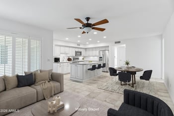 8084 Del Laton Dr, Scottsdale, AZ 85258