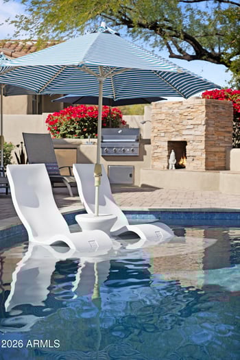 8084 Windwood Ln, Scottsdale, AZ 85255