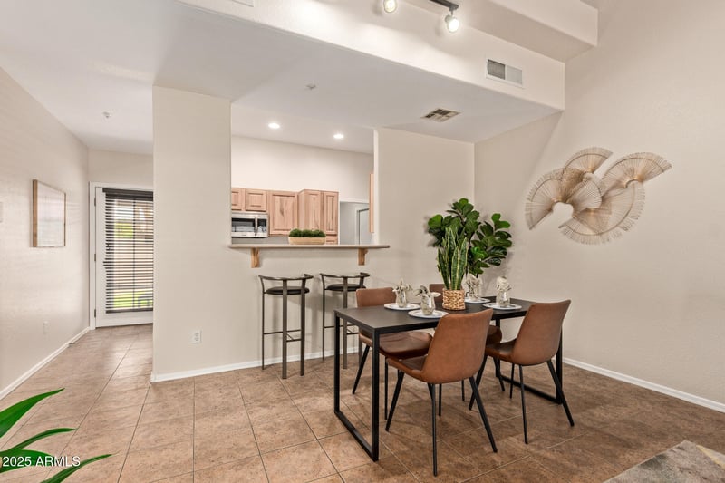 8087 Zoe Ella Way, Peoria, AZ 85382
