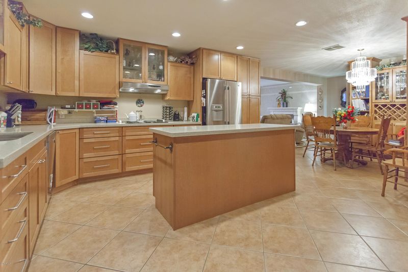 8088 N 15th Ave, Phoenix, AZ 85021
