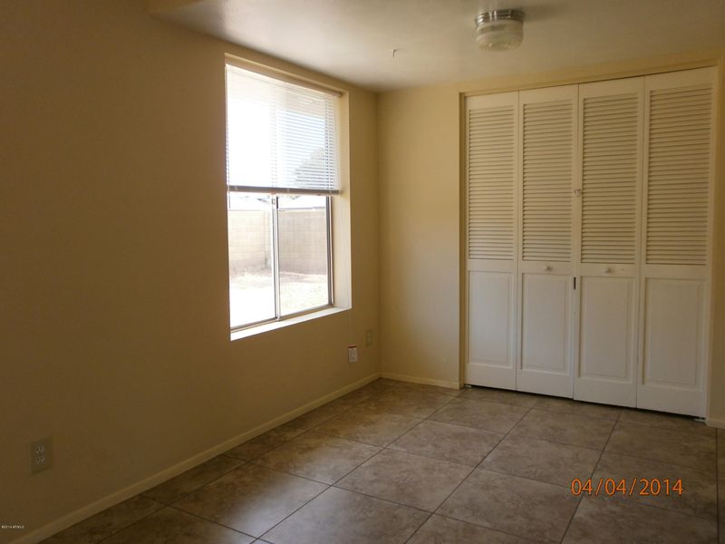 809 E Calle Adobe Ln, Goodyear, AZ 85338