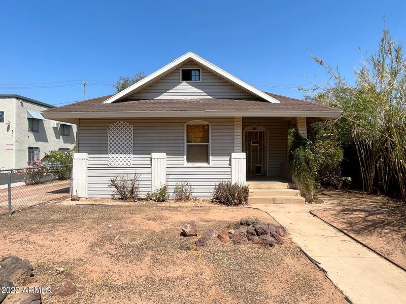 809 N 8th Ave, Phoenix, AZ 85007