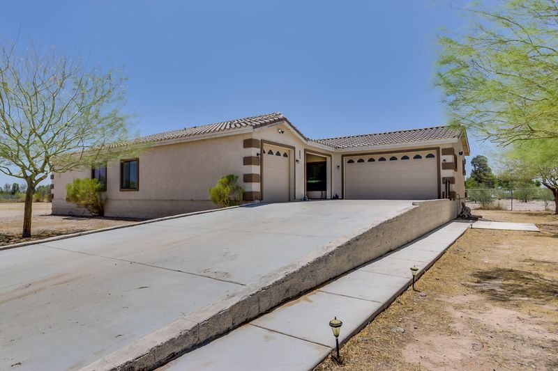 809 S 373rd Ave, Tonopah, AZ 85354