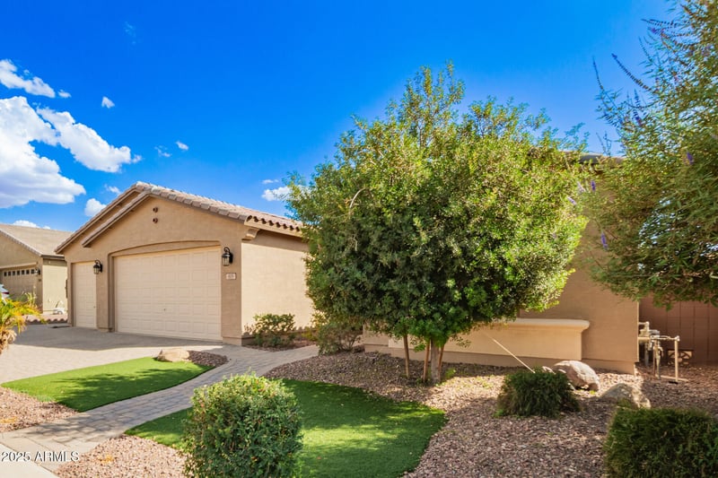 809 Tallow Tree Ave, San Tan Valley, AZ 85140