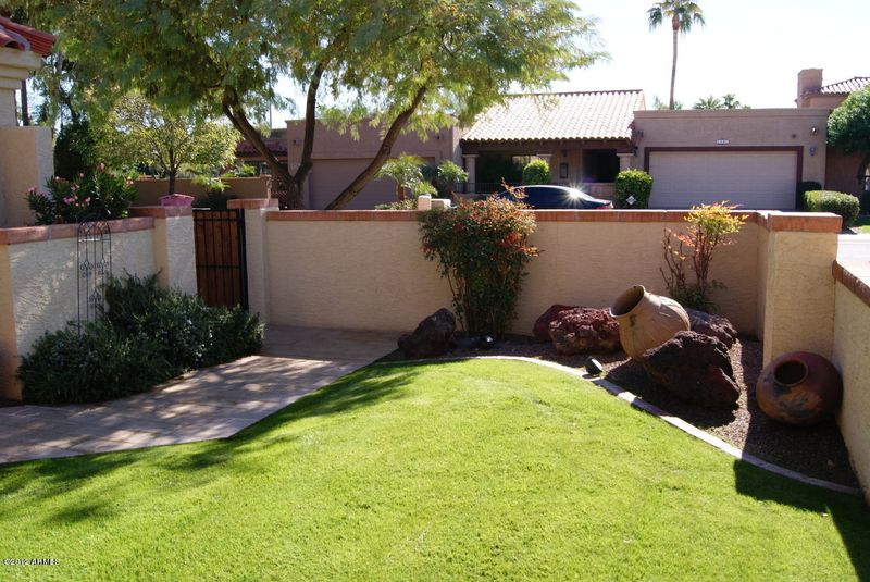 8090 E Del Tornasol Dr, Scottsdale, AZ 85258