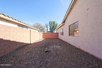 8096 Stephanie Ln, Tempe, AZ 85284