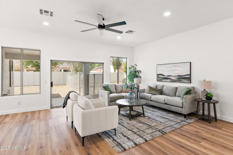 81 Smoke Tree Rd, Gilbert, AZ 85296
