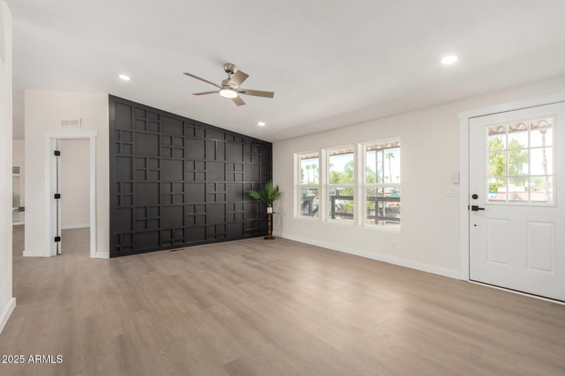 81 Tomahawk Rd, Apache Junction, AZ 85119