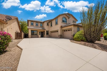 81 Castle Rock Rd, San Tan Valley, AZ 85143