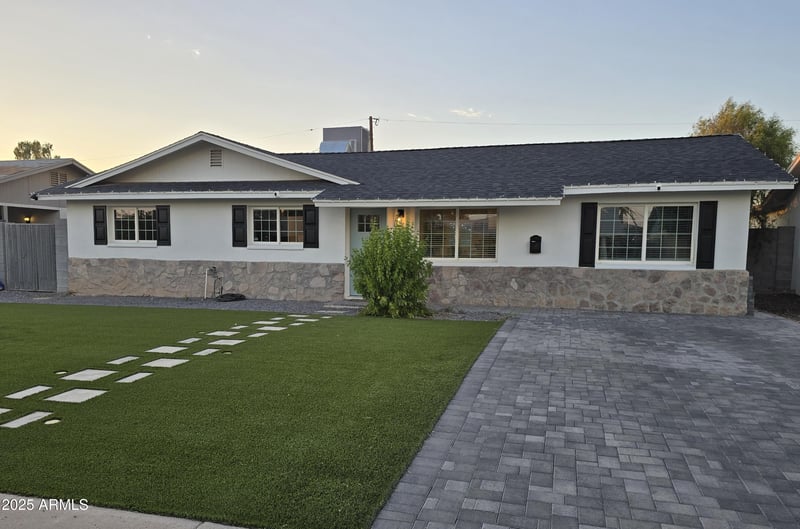 810 18th St, Tempe, AZ 85281