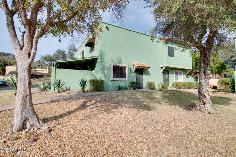810 E Cochise Dr #A, Phoenix, AZ 85020