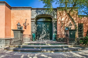8100 68th St, Paradise Valley, AZ 85253