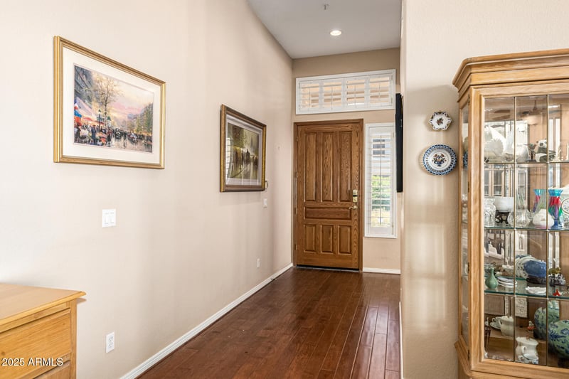 8100 Camelback Rd #167, Scottsdale, AZ 85251