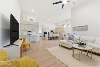 8100 Camelback Rd #167, Scottsdale, AZ 85251