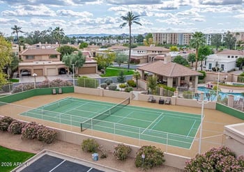 8100 Camelback Rd #167, Scottsdale, AZ 85251