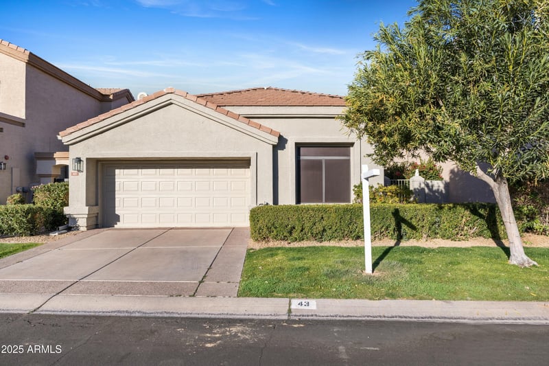 8100 Camelback Rd #43, Scottsdale, AZ 85251