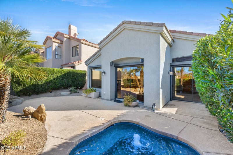 8100 Camelback Rd #43, Scottsdale, AZ 85251