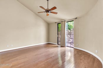 8100 Camelback Rd #6, Scottsdale, AZ 85251