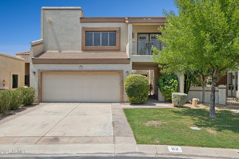 8100 Camelback Rd #62, Scottsdale, AZ 85251