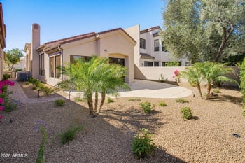 8100 Camelback Rd #64, Scottsdale, AZ 85251