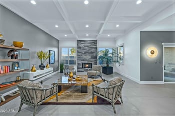 8100 Camelback Rd #7, Scottsdale, AZ 85251